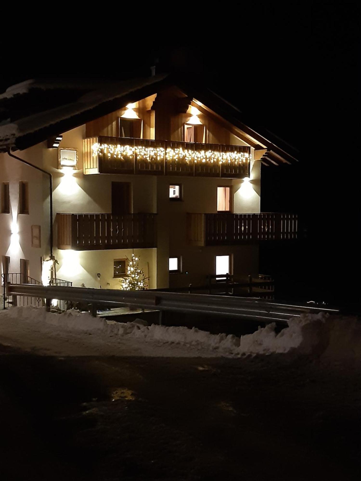 Al Sole B&B Valcomelico Santo Stefano Di Cadore Εξωτερικό φωτογραφία