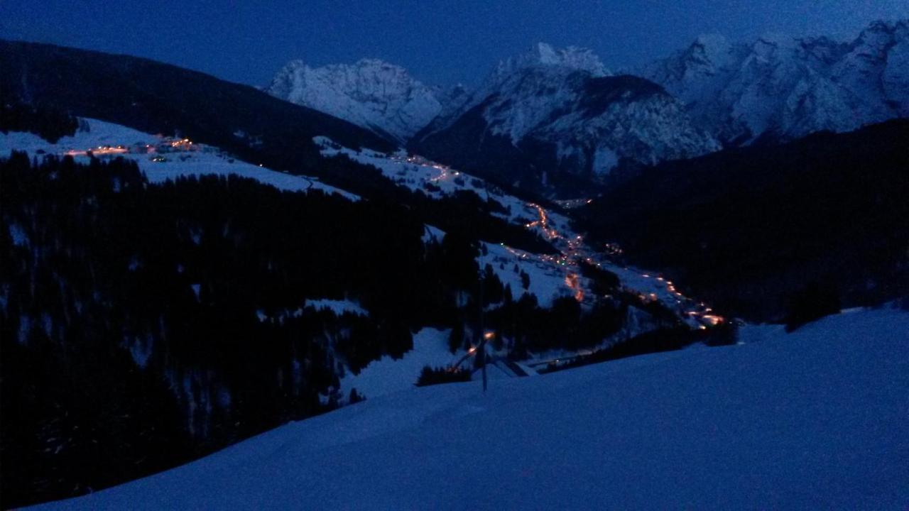 Al Sole B&B Valcomelico Santo Stefano Di Cadore Εξωτερικό φωτογραφία